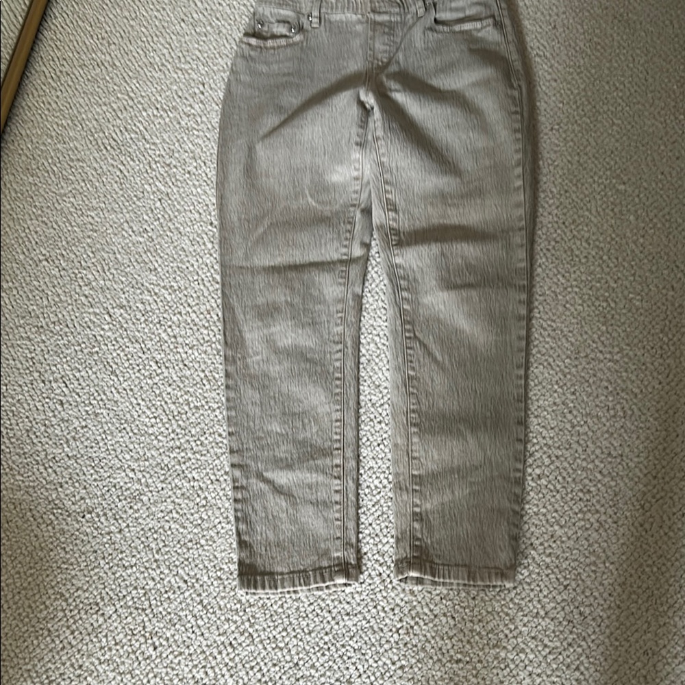 Tan jeans